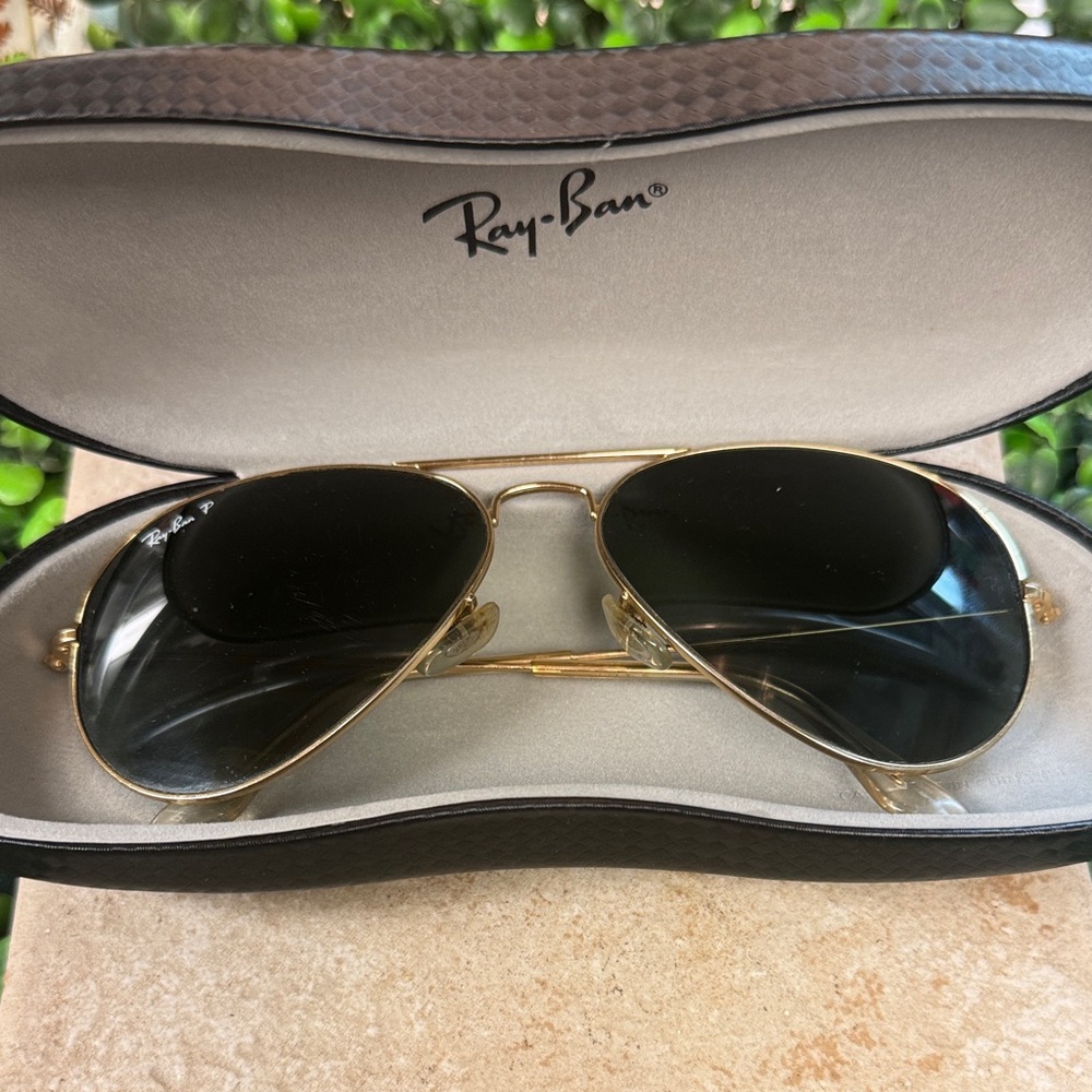 Ray-Ban Classic Gold Frame Sunglasses
